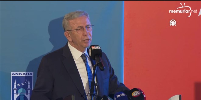 'Alt geçit değil üst geçit de yapsanız trafiğe yetmeyecek'