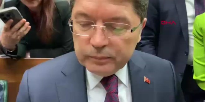 Tunç, Ak Parti grup toplantısı öncesinde soruları yanıtladı -2-