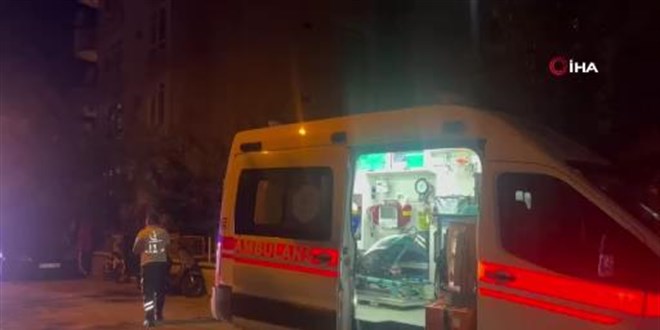15 yaşındaki çocuk, silahla oynarken ablasını vurdu