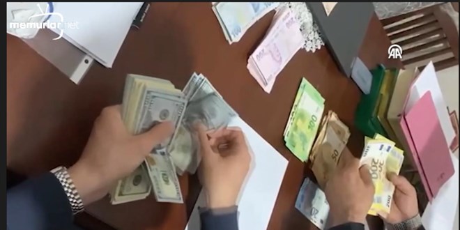 İstanbul merkezli FETÖ operasyonunda 51 zanlı yakalandı