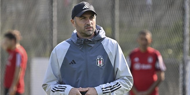 Be�ikta�'ta Burak Y�lmaz ile yollar ayr�ld�