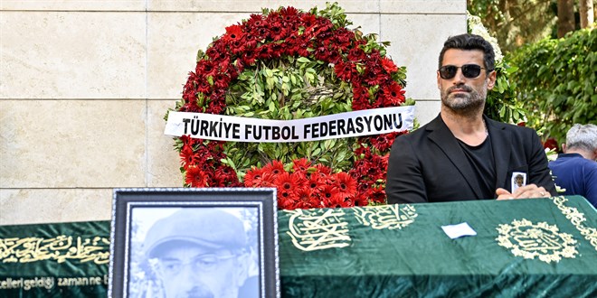 Volkan Demirel'in babas� son yolculu�una u�urland�
