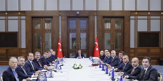 EKK toplant�s� sonras� yaz�l� a��klama: Dezenflasyon s�reci ba�lad�