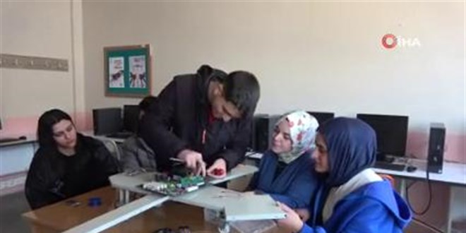 Gen� liselinin Yerli S�HA Projesi Ankara'dan davet ald�