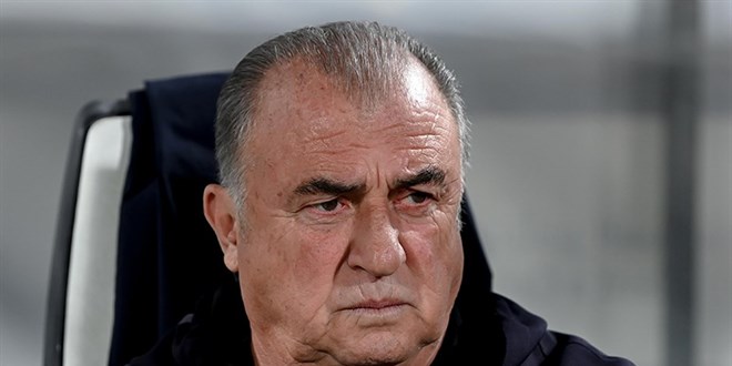 Suudi Arabistan'da 'Allah kerim, Fatih Terim' tezah�ratlar�
