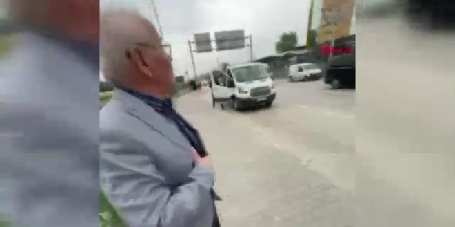 Eini otobste unutan dedenin zor anlar byle kaydedildi