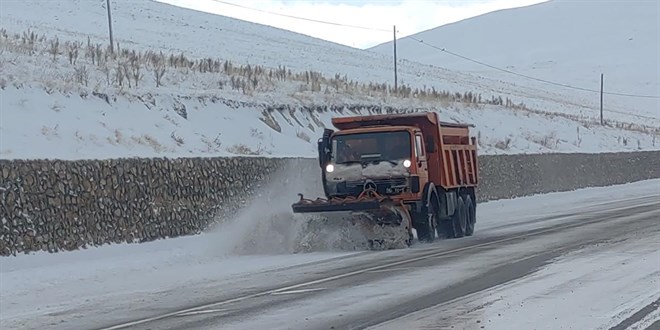 Ar-Erzurum kara yolunda karla mcadele almas balad