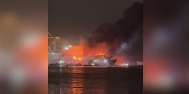 Rusya, Ukrayna'da Trk yk gemisini vurdu