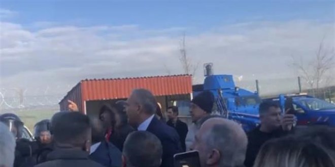 CHP'li Suat �z�a�da� polise hakaret etti