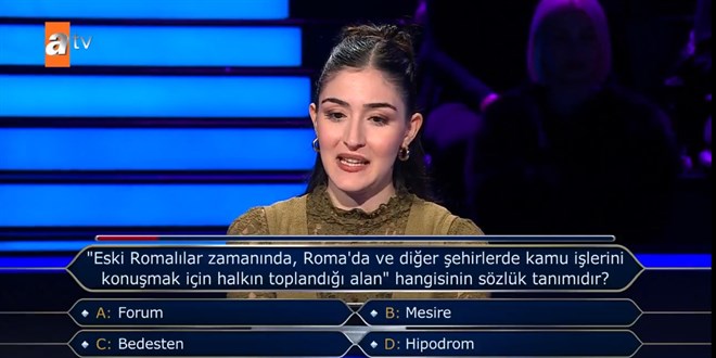 'Roma'da kamu i�lerini konu�mak i�in halk�n topland��� alan' hangisinin s�zl�k tan�m�d�r?