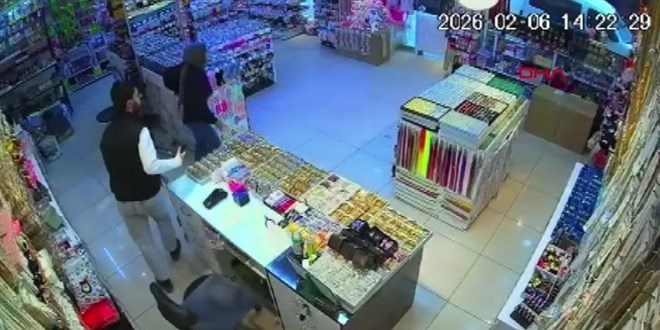 Erzincan'da 4.9 b�y�kl���ndeki deprem