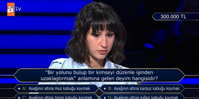 'Bir yolunu bulup bir kimseyi d�zenle i�inden uzakla�t�rmak' anlam�na gelen deyim hangisidir?