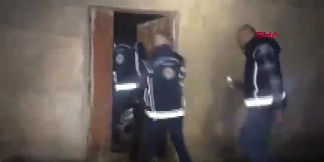 Diyarbak�r merkezli 5 ilde g��men ka�ak��l��� operasyonu: 22 tutuklama