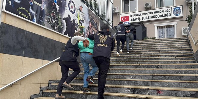 Aralar�nda 7 polisin de oldu�u 14 ki�i tutukland�