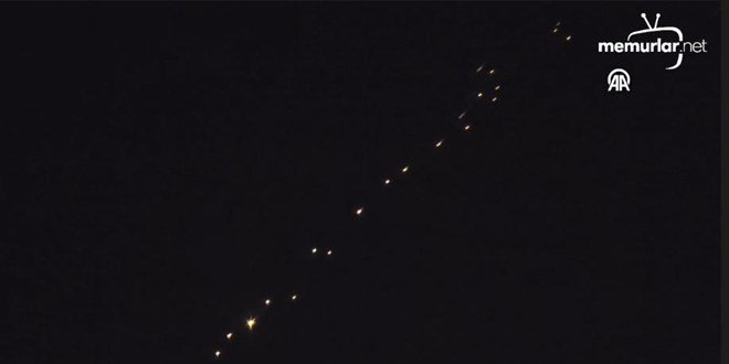 �ran'�n �srail'e misilleme olarak f�rlatt��� f�zeler Bat� �eria semalar�nda g�r�nt�lendi