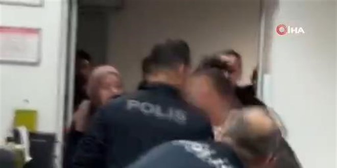Yasak ili�ki hastanede bitti! O�lunu zapt edemeyen kad�n polisi tokatlad�