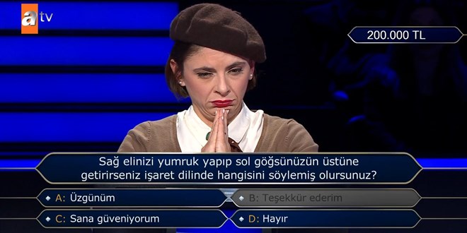 Sa� elinizi yumruk yap�p sol g��s�n�z�n �st�ne getirirseniz i�aret dilinde hangisini s�ylemi� olursunuz?