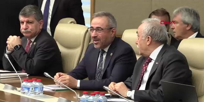 Do�um izni ve sosyal medya d�zenlemesi teklifi komisyonda