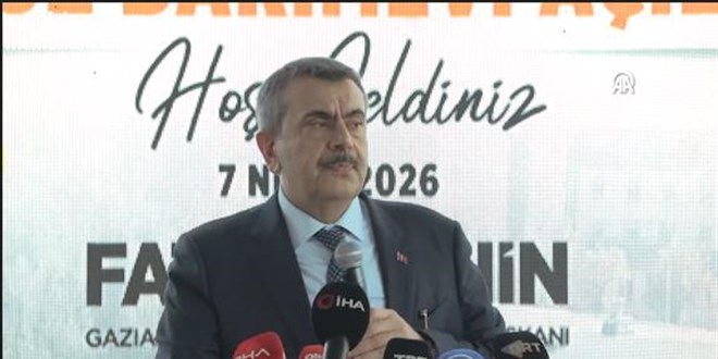 Bakan Tekin'den 'kre�' ��k���: Ders kitaplar�n� ve m�fredat� biz denetlemeliyiz!