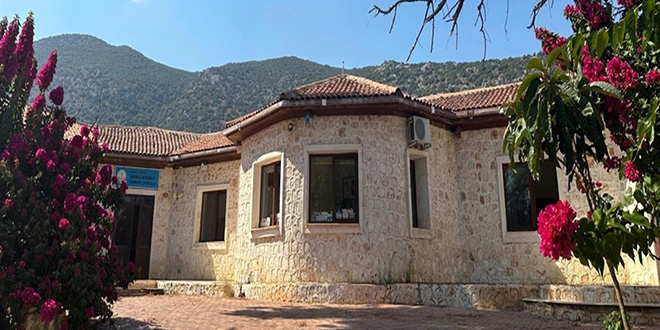 '��retmenin k�z� geri kal�nca s�n�f da geri kald�' �ikayetine inceleme