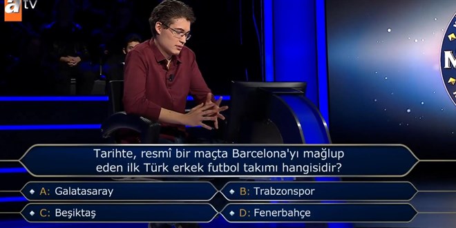 Tarihte, resmi  bir ma�ta Barcelona'y� ma�lup eden ilk T�rk erkek futbol tak�m� hangisidir?