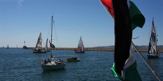 Sumud Filosu'ndaki T�rkler, Gazze'ye ilerlemeye devam ediyor