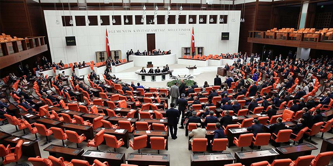 Gereksiz bilirki�iye ba�vuran hakime ceza geliyor