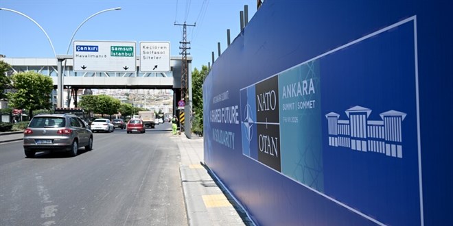 'Ankara'da gecekondular�n �n�ne set �ekiliyor' iddias� yalanland�
