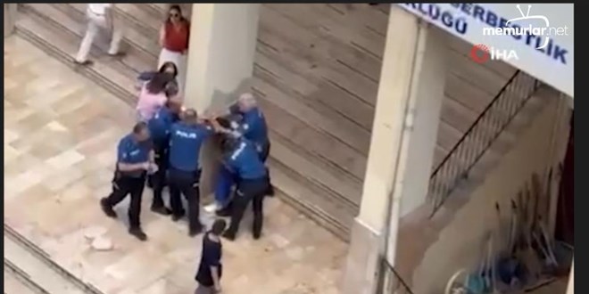 Polisin �n�nde kad�n kavgas�