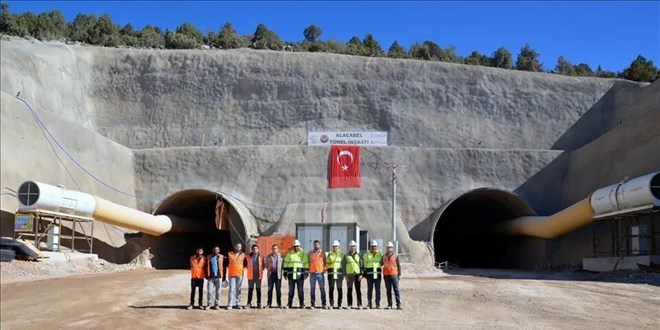 Konya-Antalya yolculu�u Alacabel T�neli ile 20 dakika k�salacak