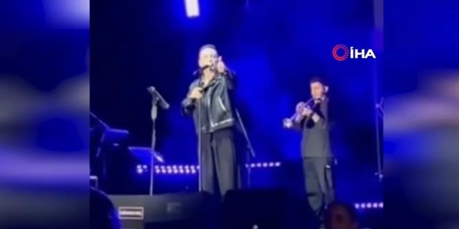 O�uzhan Ko�'tan konserde seyirciye tepki: Buran�n a�as� sen misin?