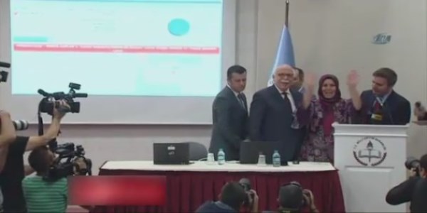 ��retmen atamalar�nda sevin� g�zya�lar�