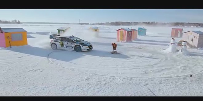 �nl� rallici karlar�n �st�nde lastik yakt�