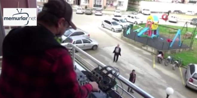 DJ evinin balkonundan d��ar� ��kamayan gen�ler i�in �ald�