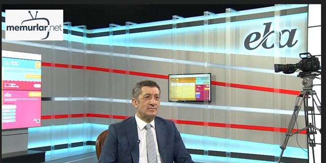 Sel�uk, uzaktan e�itimin kalbi 'EBA Kontrol Merkezi'nde AA'ya konu�tu: