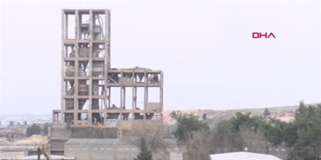 60 y�ll�k silonun 60 kilo dinamitle y�k�m an� kamerada