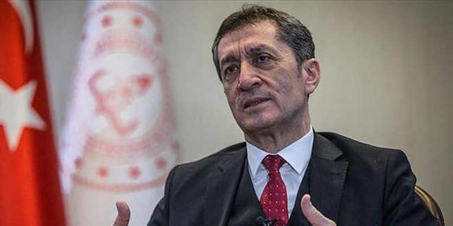 Ziya Sel�uk: Liselerde ikinci d�nemde tek s�nav olacak