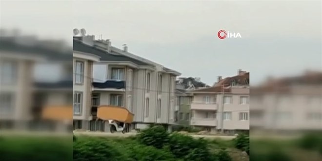 Elektrikli bisiklet ile koltuk ta��d�