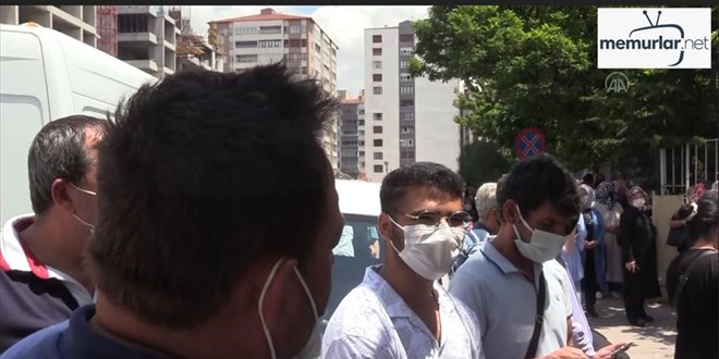 Kayseri'de bir ��renci, karde�inin sayesinde yeti�ti�i YKS'den mutlu ayr�ld�