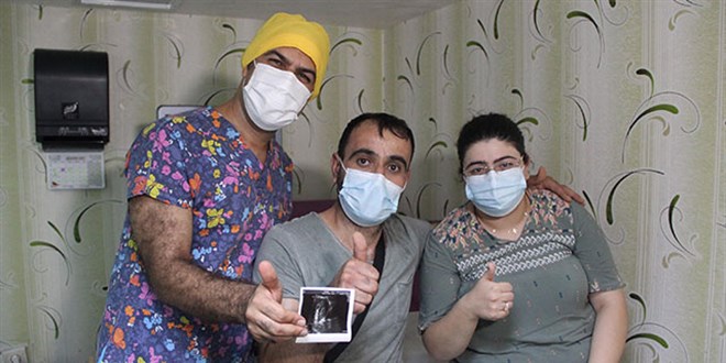 Fransa'da �ocuklar�n�n olmayaca�� s�ylendi, Diyarbak�r'da ikiz m�jdesi verildi