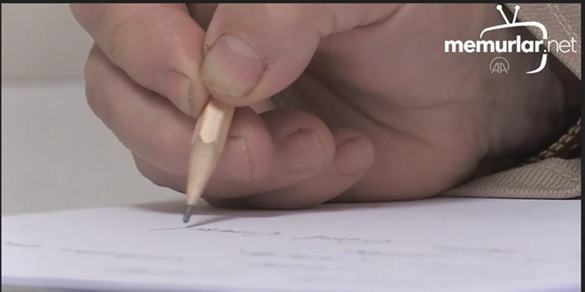 70'inden sonra liseyi bitiren torun sahibi kad�nlar, �niversite s�nav�na haz�rlan�yor