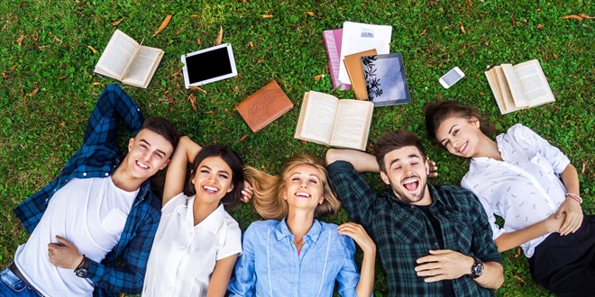 �niversiteye yeni ba�layanlara uyum s�reci �nerileri