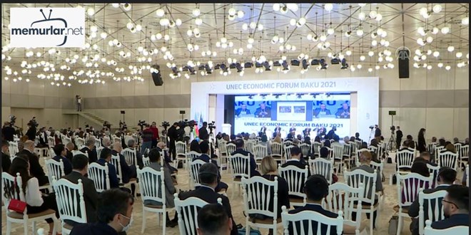 'Y�ksek��retim, salg�n sonras� d�nyay� �ekillendirmeye yard�mc� olmal�'