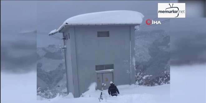 Elektrik ar�za ekibi patlamadan saniyelerle kurtuldu