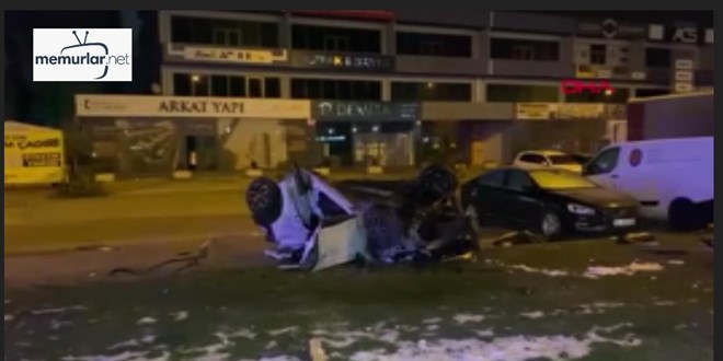 Bursa'da otomobil taklalar atarak 50 metre s�r�klendi: 2 �l�