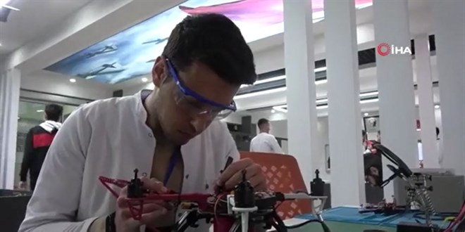 T�rk lisesi Avrupa �lkesinde �HA dersi verecek