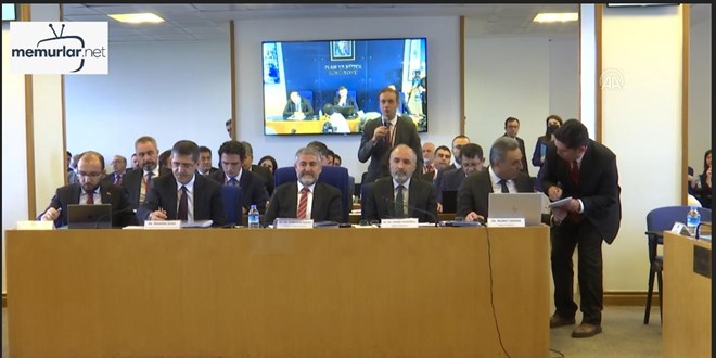 Nebati: Ek b�t�e, kamu maliyesinde geni�leme ifade etmeyen bir anlay��la haz�rland�