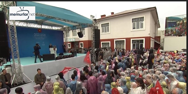 'Gelece�imizi halk�na, tarihine kinle bakan de�il tarihinden gurur duyan gen�lere emanet etmek istiyoruz'