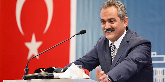 Bakan �zer: ��retmenlik Meslek Kanunu daha iyi noktalara gelecek