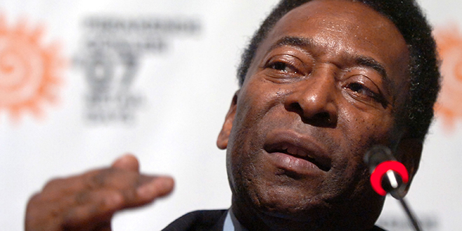 D�nya futbolunun ac� g�n�: Pele hayat�n� kaybetti
